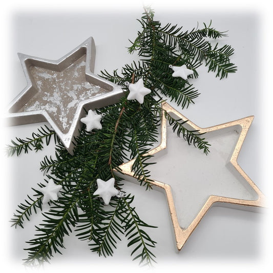 Handgefertigte Beton-Dekoschalen in Sternform in Gold und Silber – moderne Weihnachtsdekoration der Herzensdingfabrik